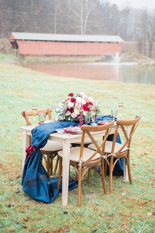  A Ruby Red Barn Winter Wedding Shoot