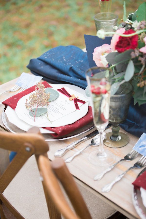  A Ruby Red Barn Winter Wedding Shoot