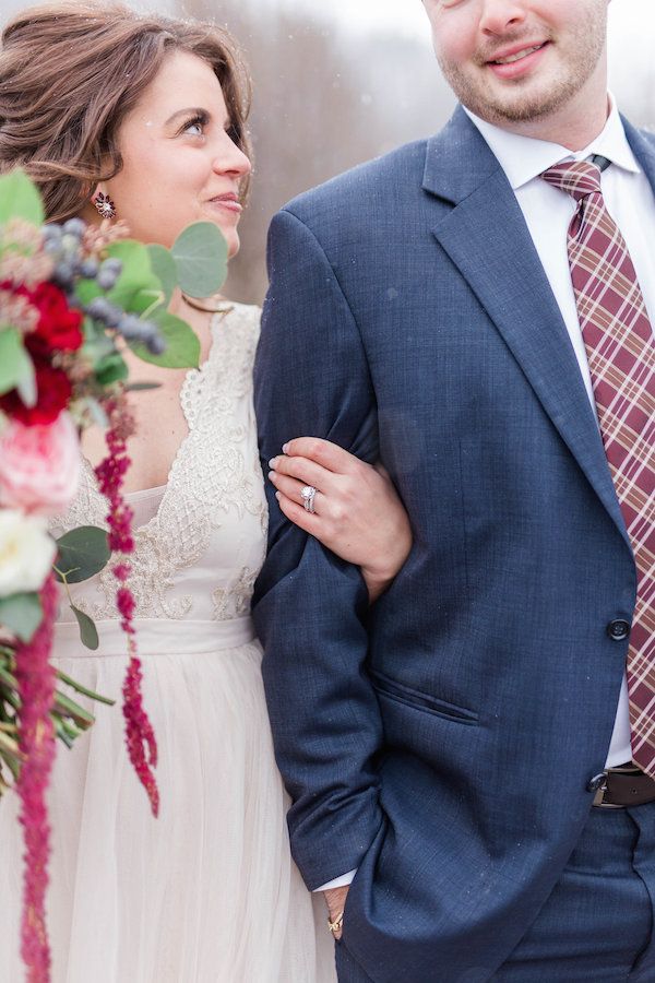  A Ruby Red Barn Winter Wedding Shoot