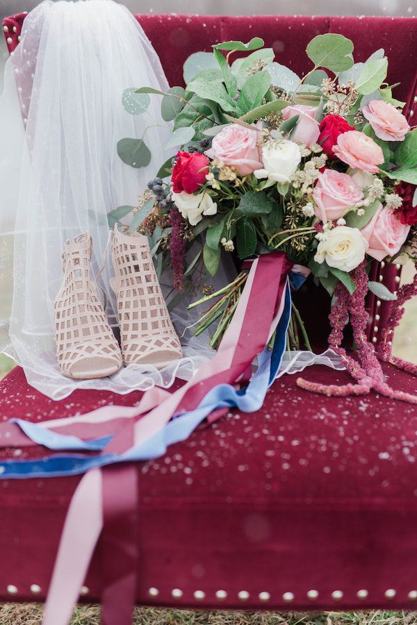  A Ruby Red Barn Winter Wedding Shoot