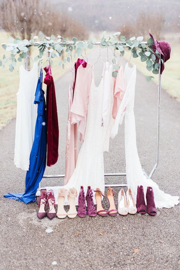  A Ruby Red Barn Winter Wedding Shoot