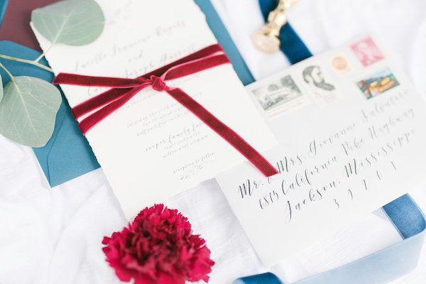  A Ruby Red Barn Winter Wedding Shoot