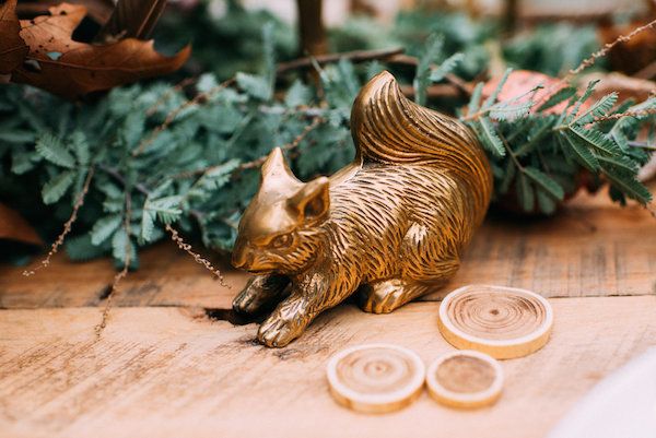  Creative Christmas Wedding Inspo + Rad Details Galore