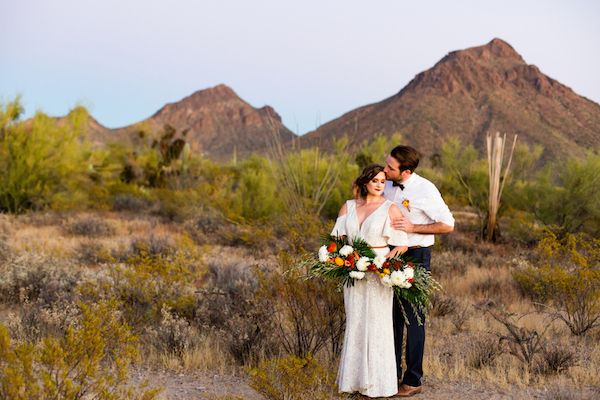  Cinco de Mayo Wedding Inspo + A Spicy Jalapeño Margarita Recipe