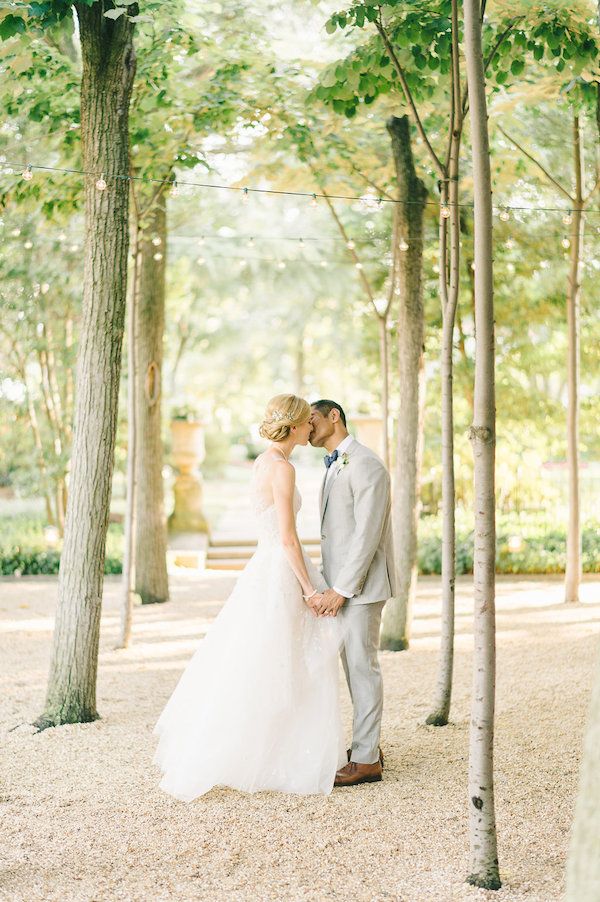  A Classic D.C. Wedding Guaranteed to Make Your Heart Skip A Beat