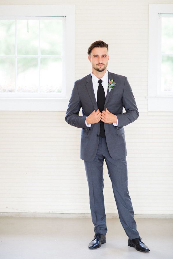 Peach & Pale Blue Dairy Barn Wedding Inspo