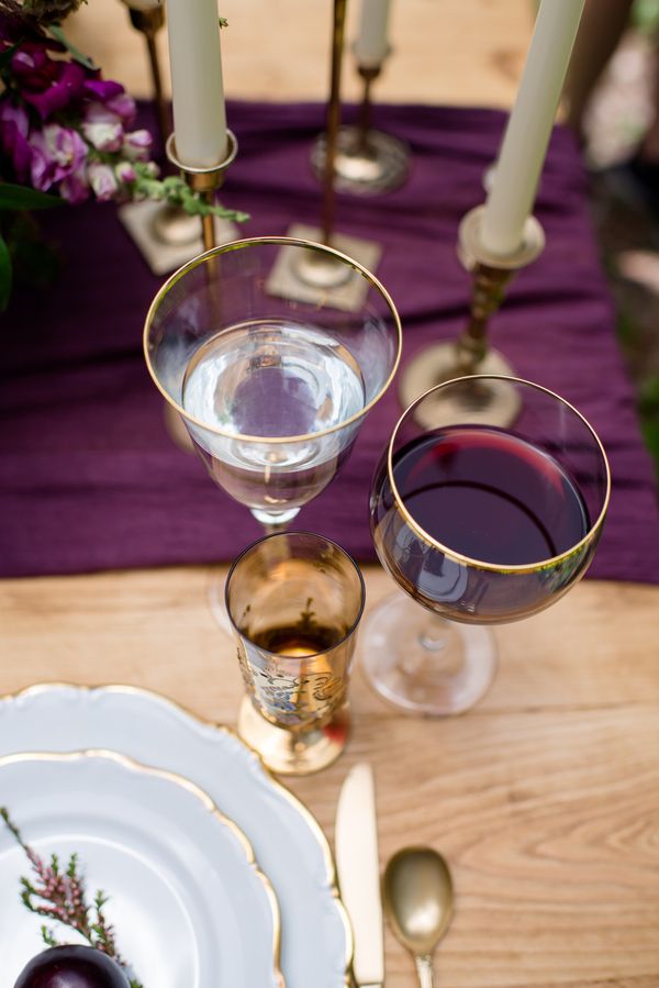  Pears & Champagne Elopement Inspiration