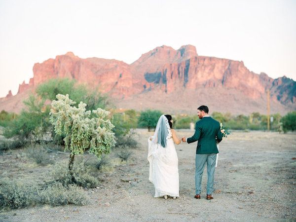  The Dreamiest Color-Filled Arizona Desert Wedding