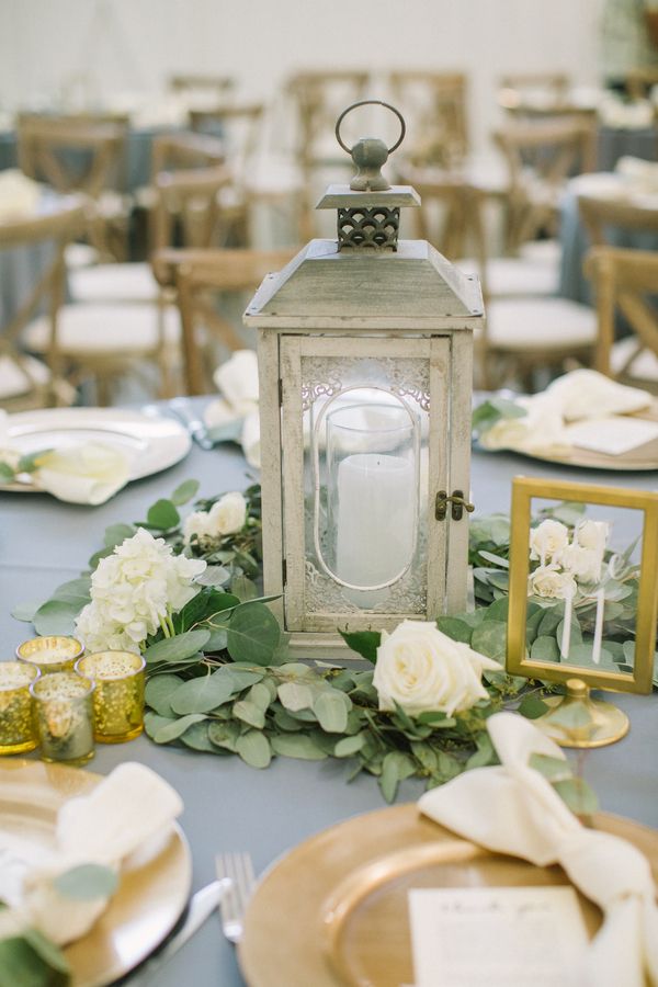  A Romantic Farmhouse Wedding with a Must-See Venue