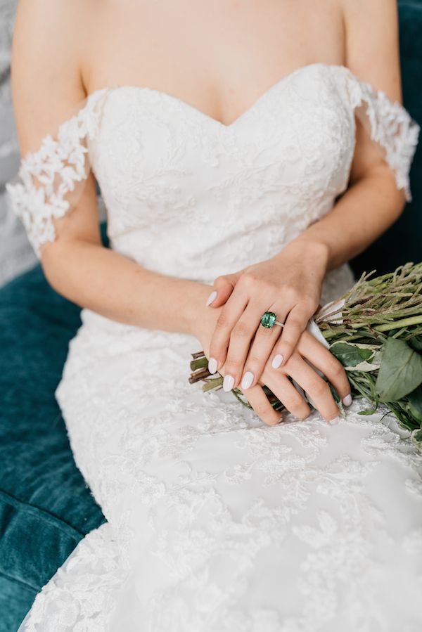  Emerald Green Inspired Bridal Inspo