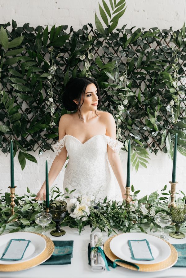  Emerald Green Inspired Bridal Inspo