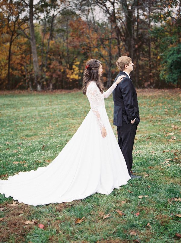  A Foggy Fall Inspired Shoot in North Carolina