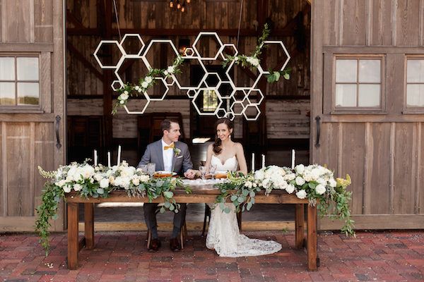  Honey Themed Farm-to-Table Kansas City Wedding Inspo