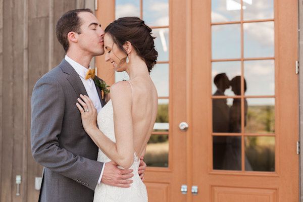  Honey Themed Farm-to-Table Kansas City Wedding Inspo