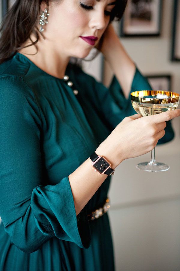 Festive Holiday Party Inspo with a Must-See Tabletop + Centerpiece Recipe