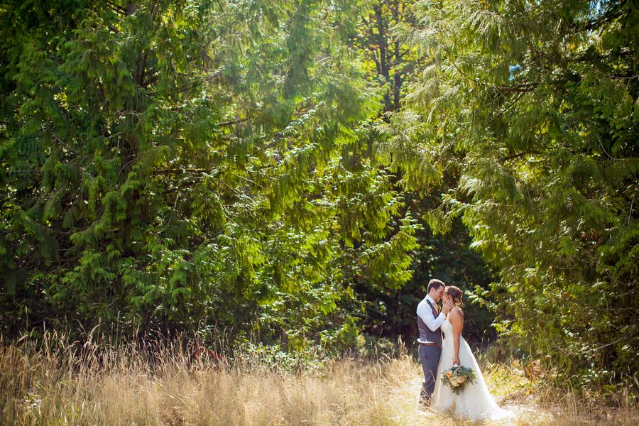  A Whimsical Outdoor Boho Chic Wedding