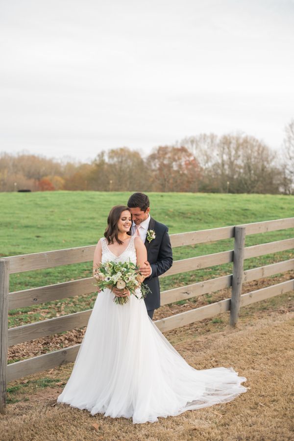  Classic Farm Southern Styled Wedding Shoot