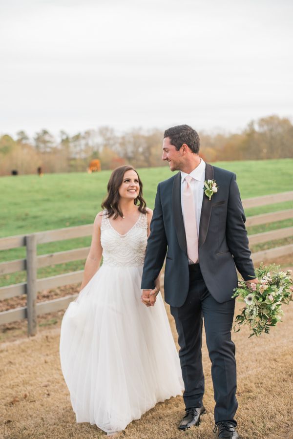  Classic Farm Southern Styled Wedding Shoot