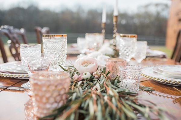  Classic Farm Southern Styled Wedding Shoot