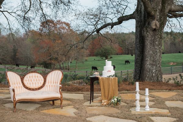  Classic Farm Southern Styled Wedding Shoot