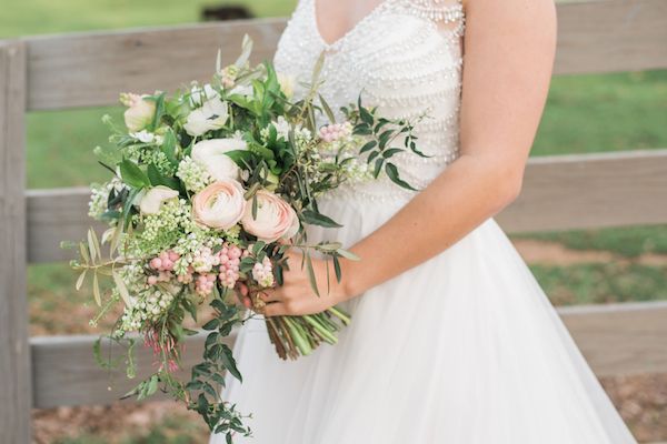  Classic Farm Southern Styled Wedding Shoot