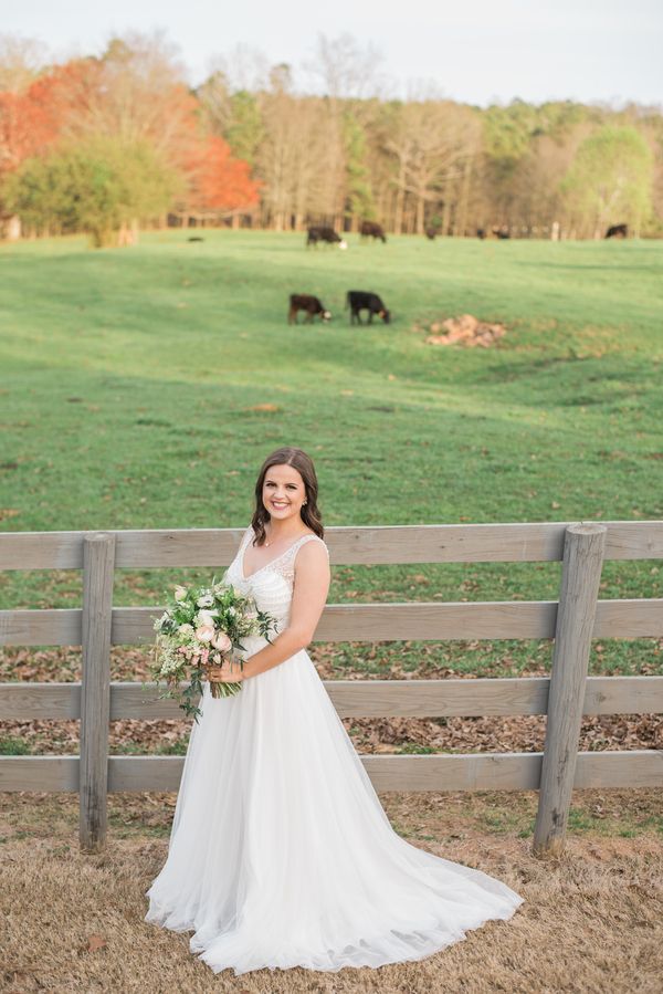  Classic Farm Southern Styled Wedding Shoot