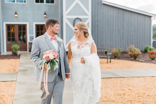  Elegant Summer Wedding at Grant Hill Farms