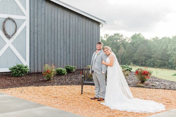  Elegant Summer Wedding at Grant Hill Farms