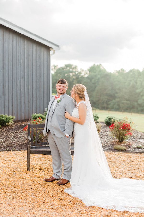  Elegant Summer Wedding at Grant Hill Farms