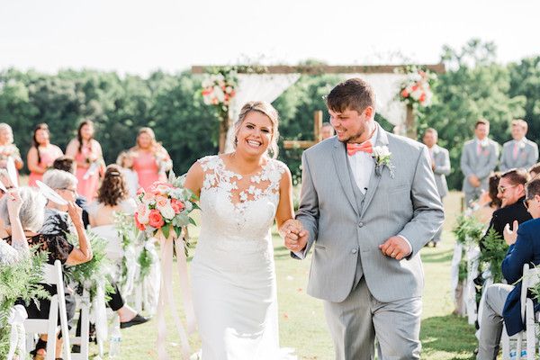  Elegant Summer Wedding at Grant Hill Farms