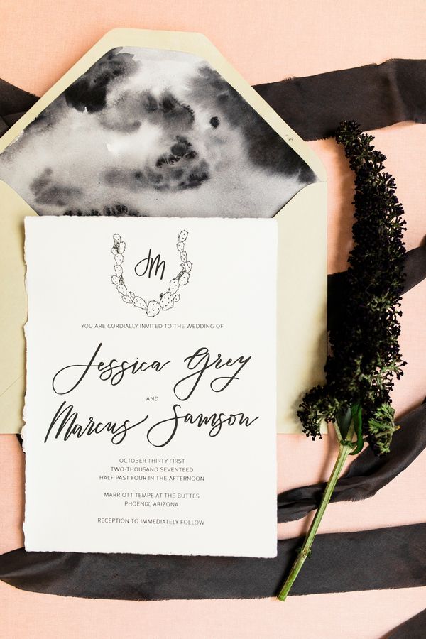  Hauntingly Beautiful Black Widow Wedding Inspo