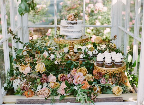  Beauty in Bloom at the Chapel Designers Workshop