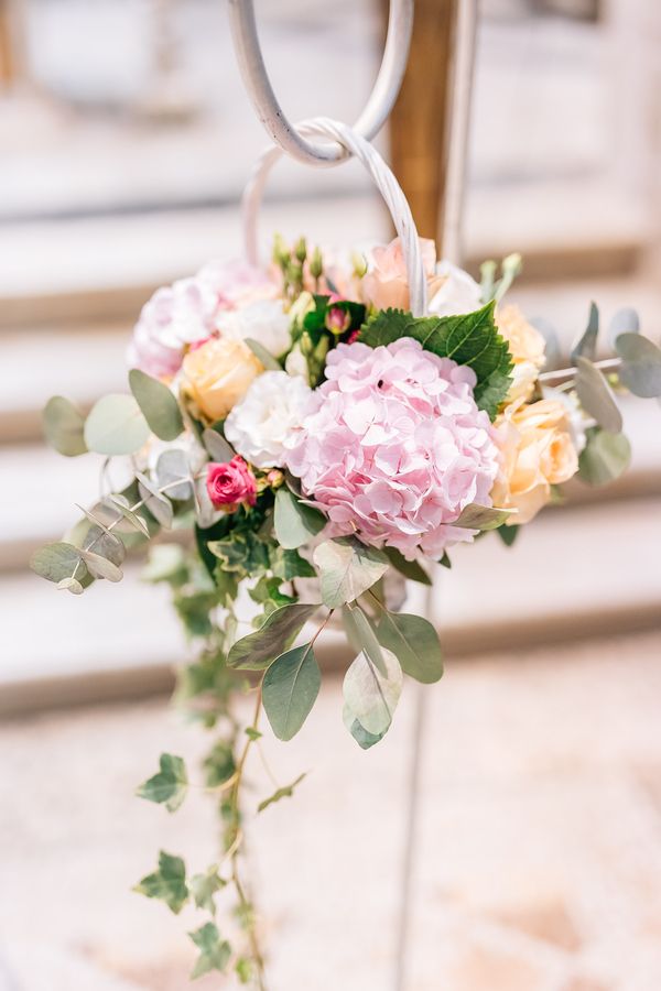  Elegant Floral-Filled Wedding in a Tuscany Villa