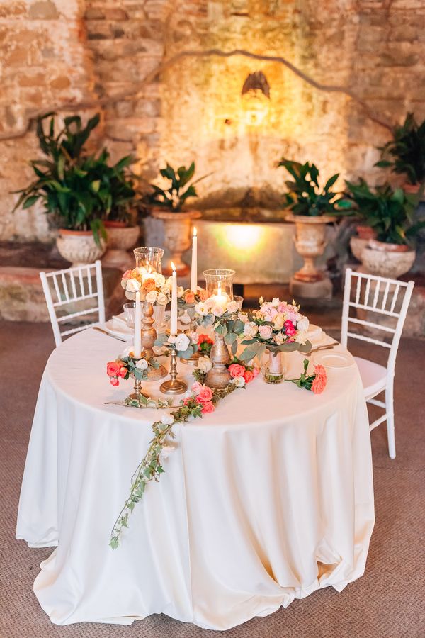  Elegant Floral-Filled Wedding in a Tuscany Villa