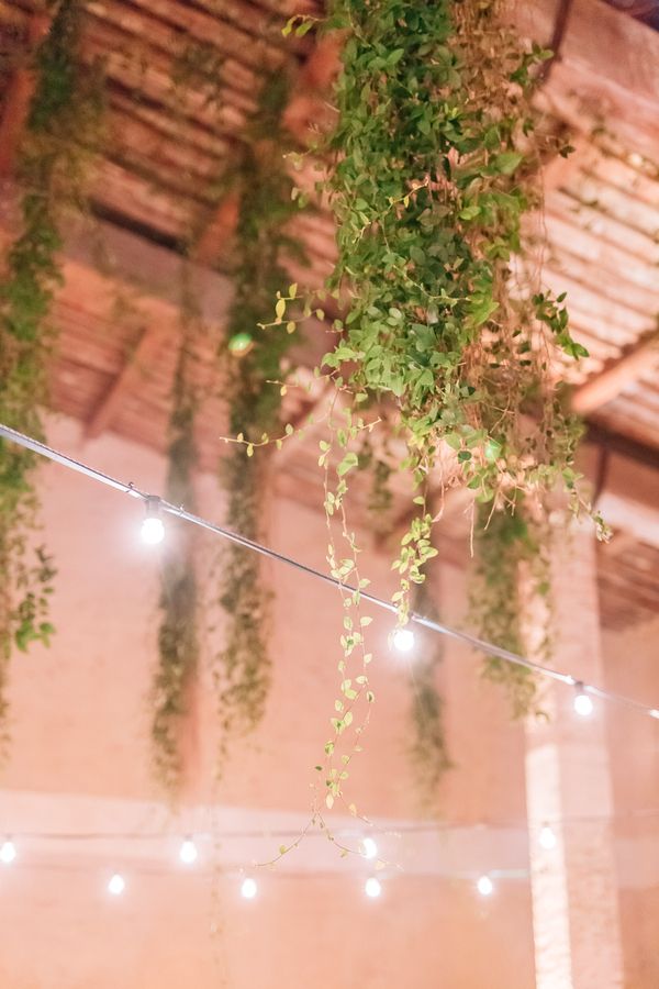  Elegant Floral-Filled Wedding in a Tuscany Villa