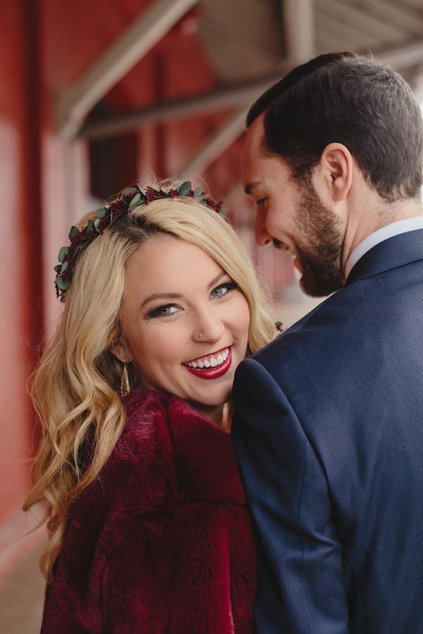  Say Hello to this Cranberry Urban Winter Wedding 