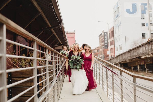  Say Hello to this Cranberry Urban Winter Wedding 
