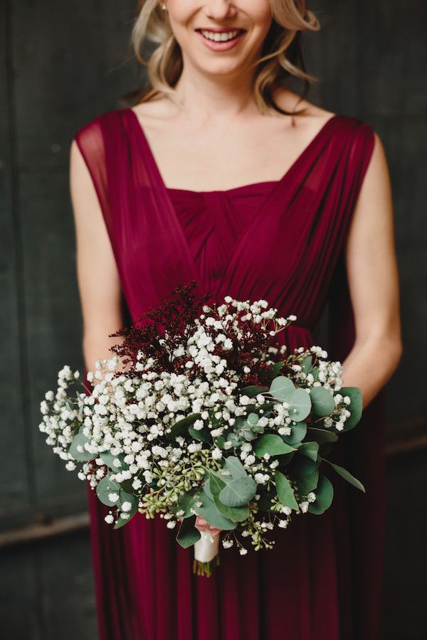  Say Hello to this Cranberry Urban Winter Wedding 