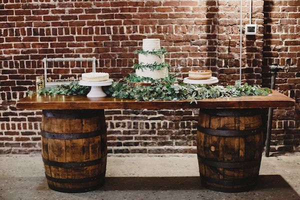  Say Hello to this Cranberry Urban Winter Wedding 