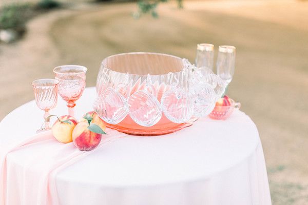  Under the Oak Trees with Peachy Details Galore