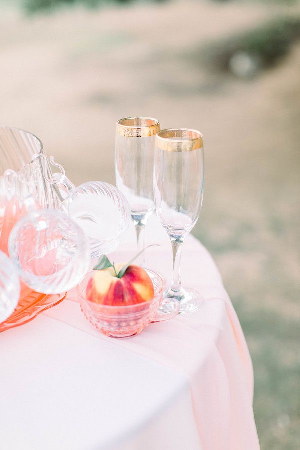  Under the Oak Trees with Peachy Details Galore