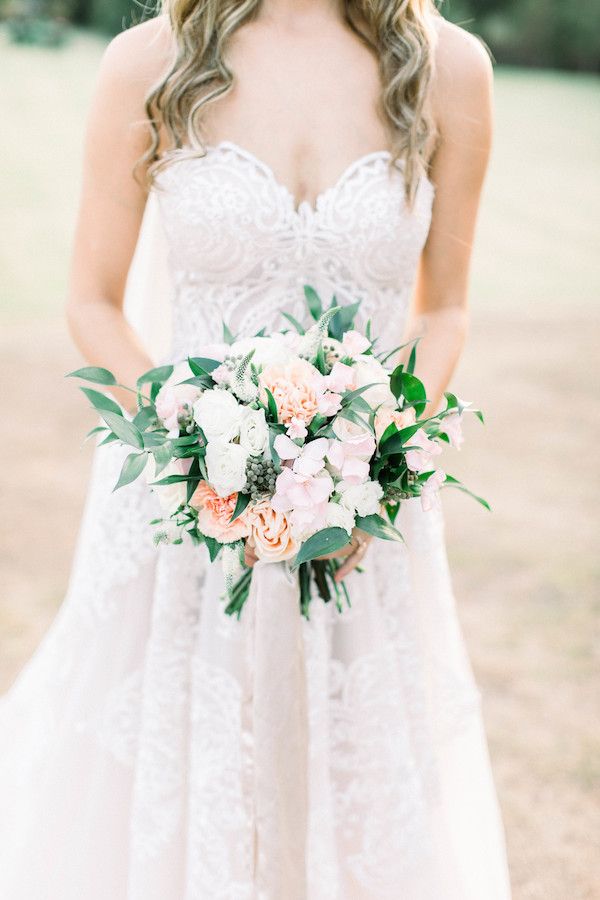  Under the Oak Trees with Peachy Details Galore