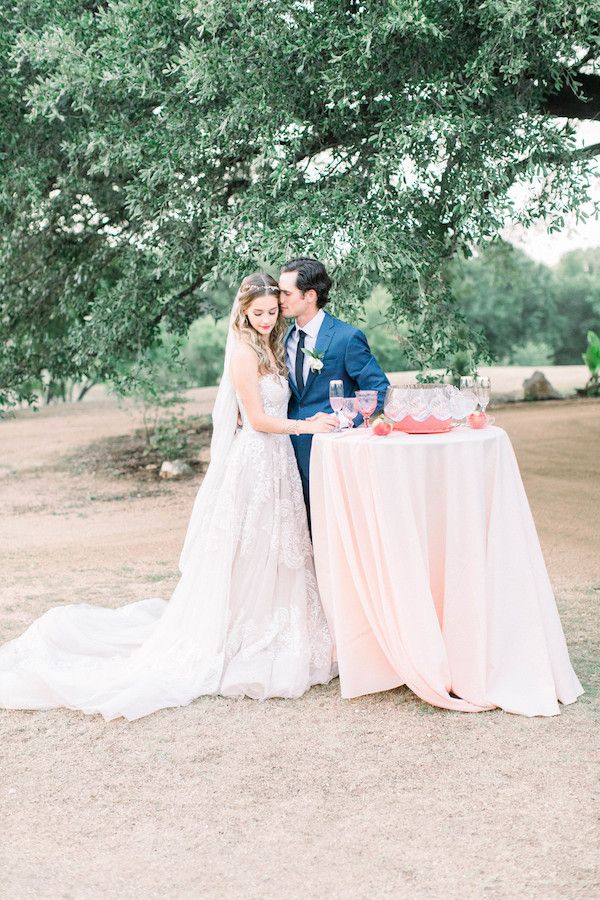  Under the Oak Trees with Peachy Details Galore