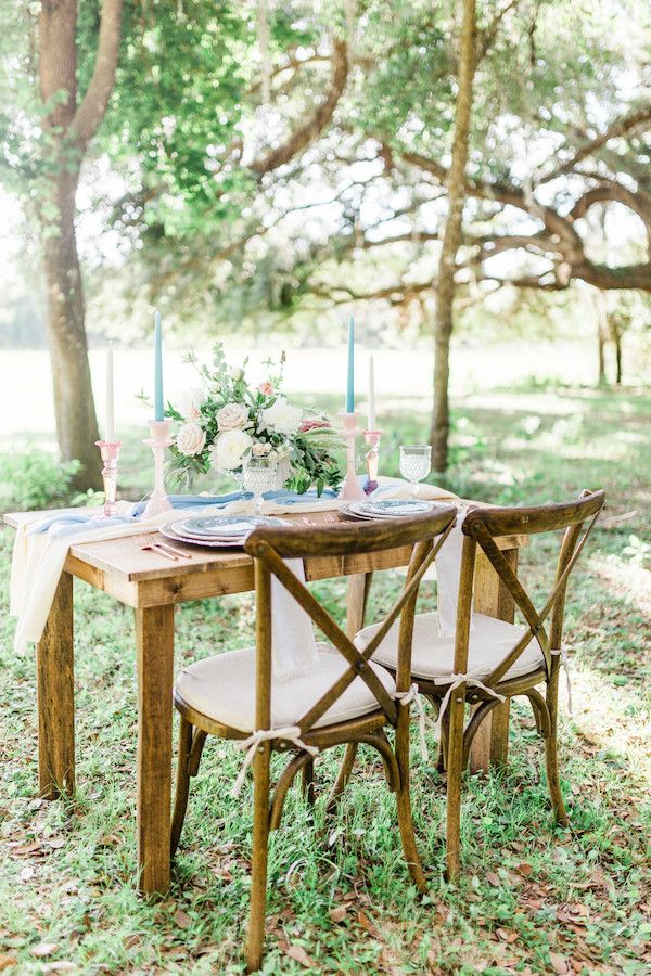  A Dusty Blue Barn Wedding with Romantic Details Galore