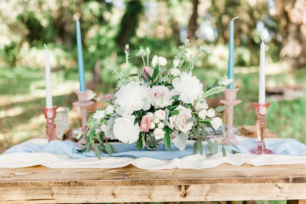  A Dusty Blue Barn Wedding with Romantic Details Galore