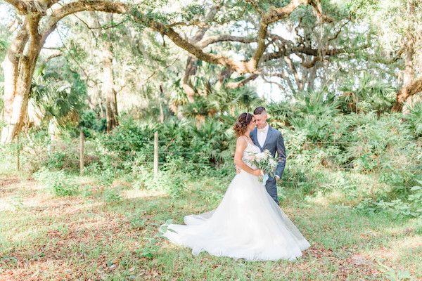  A Dusty Blue Barn Wedding with Romantic Details Galore