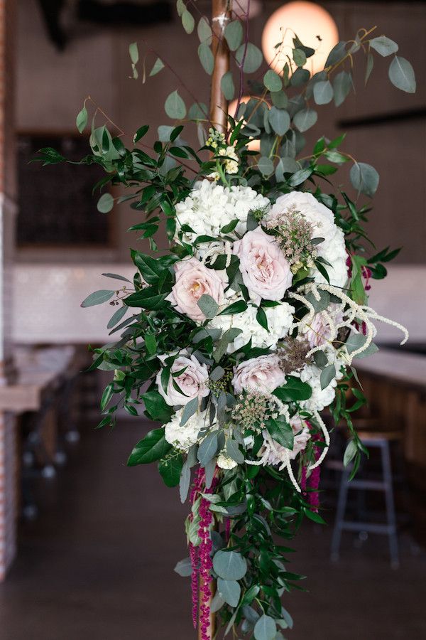  Must-See Bridal Inspo in an Industrial Style Brewery