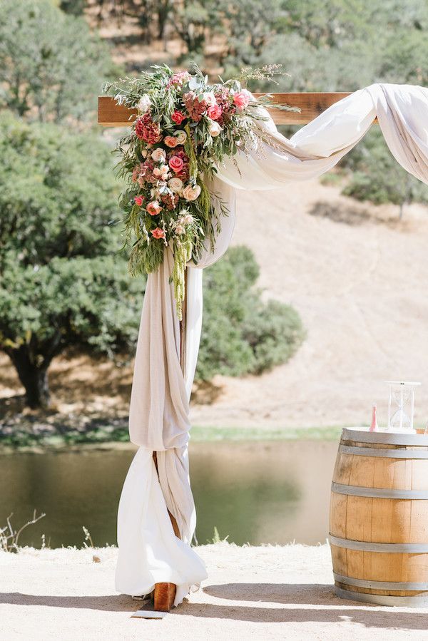  Sweet Summer Nuptials at a Private Estate in Santa Rosa, California