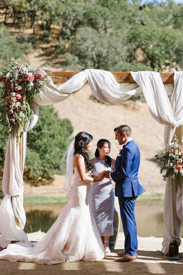  Sweet Summer Nuptials at a Private Estate in Santa Rosa, California