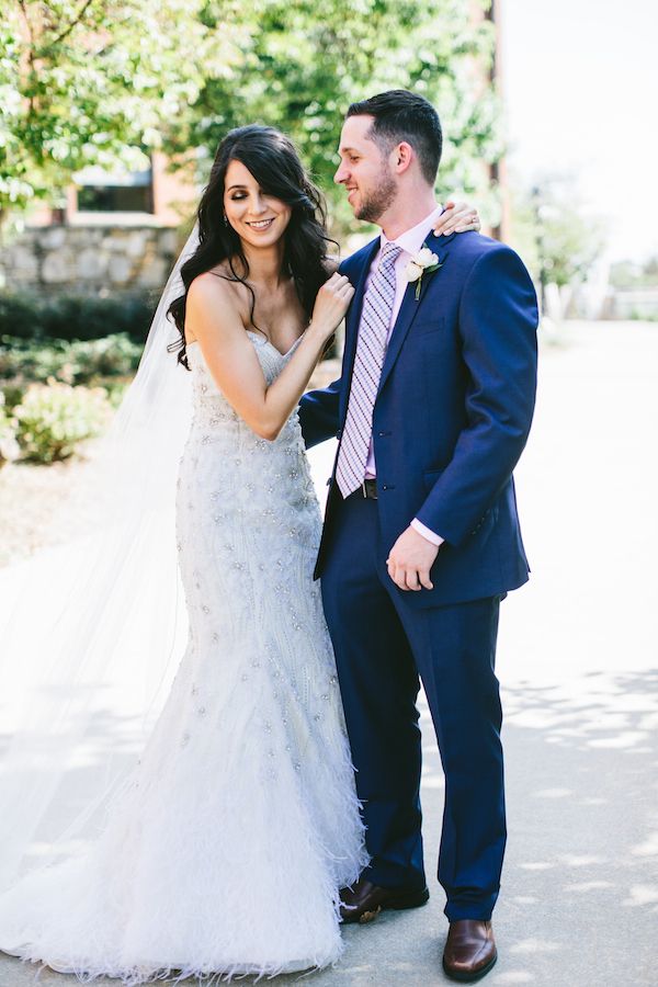  Must-See Rose Gold Bridesmaid Dresses Paired with Blush Bouquets 